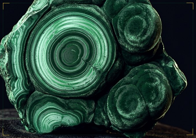 Moss Agate natural mineral specimen